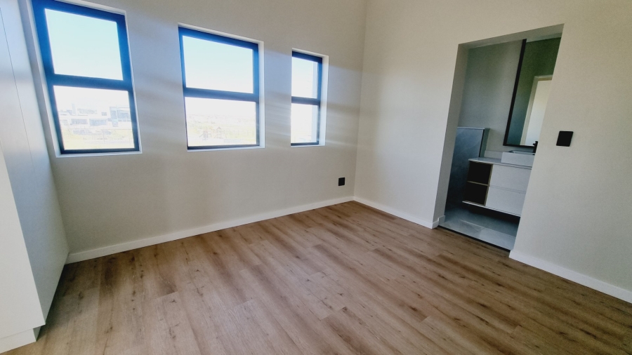 3 Bedroom Property for Sale in Sandown Western Cape